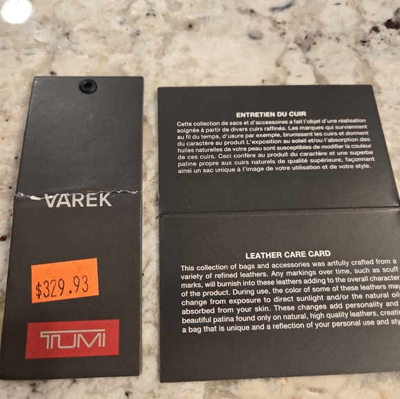 TUMI LEATHER VAREK LAPTOP BAG - used once - Picture 10 of 15